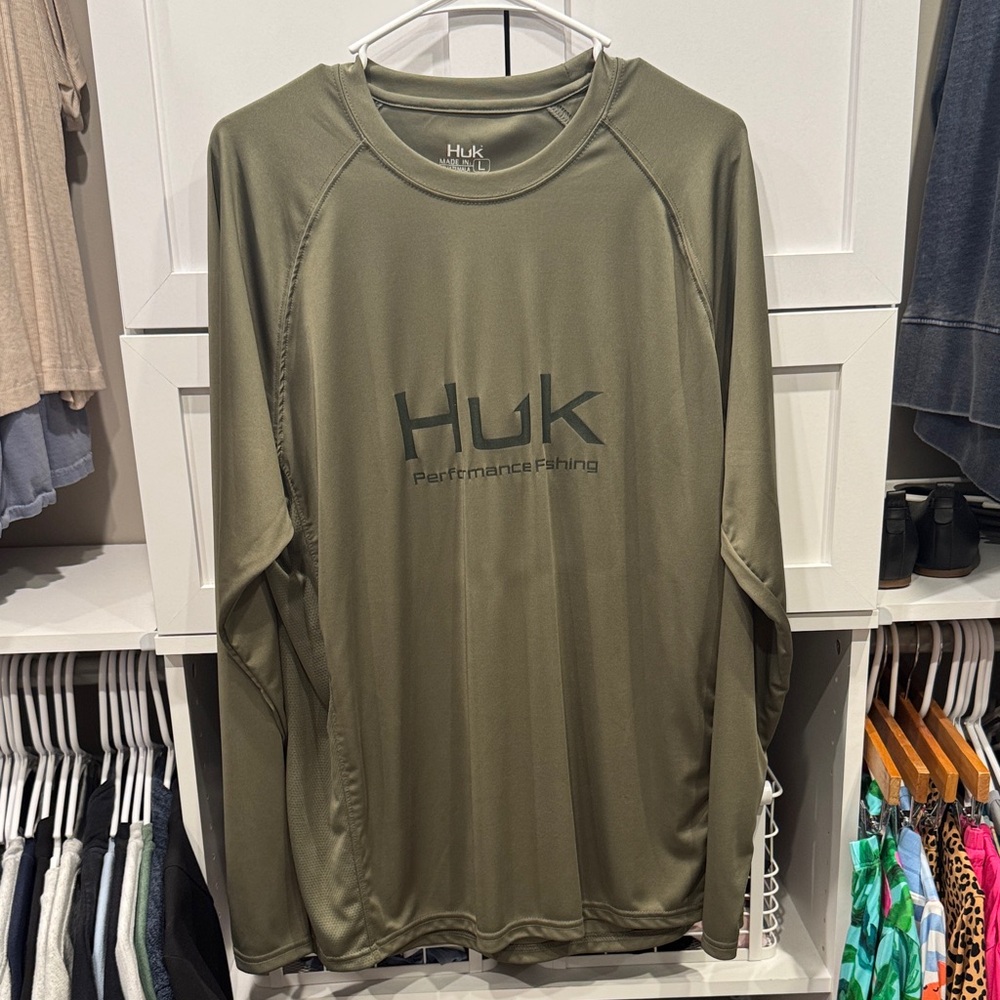 Huk Men's Long Sleeve Olive Sun Shirt